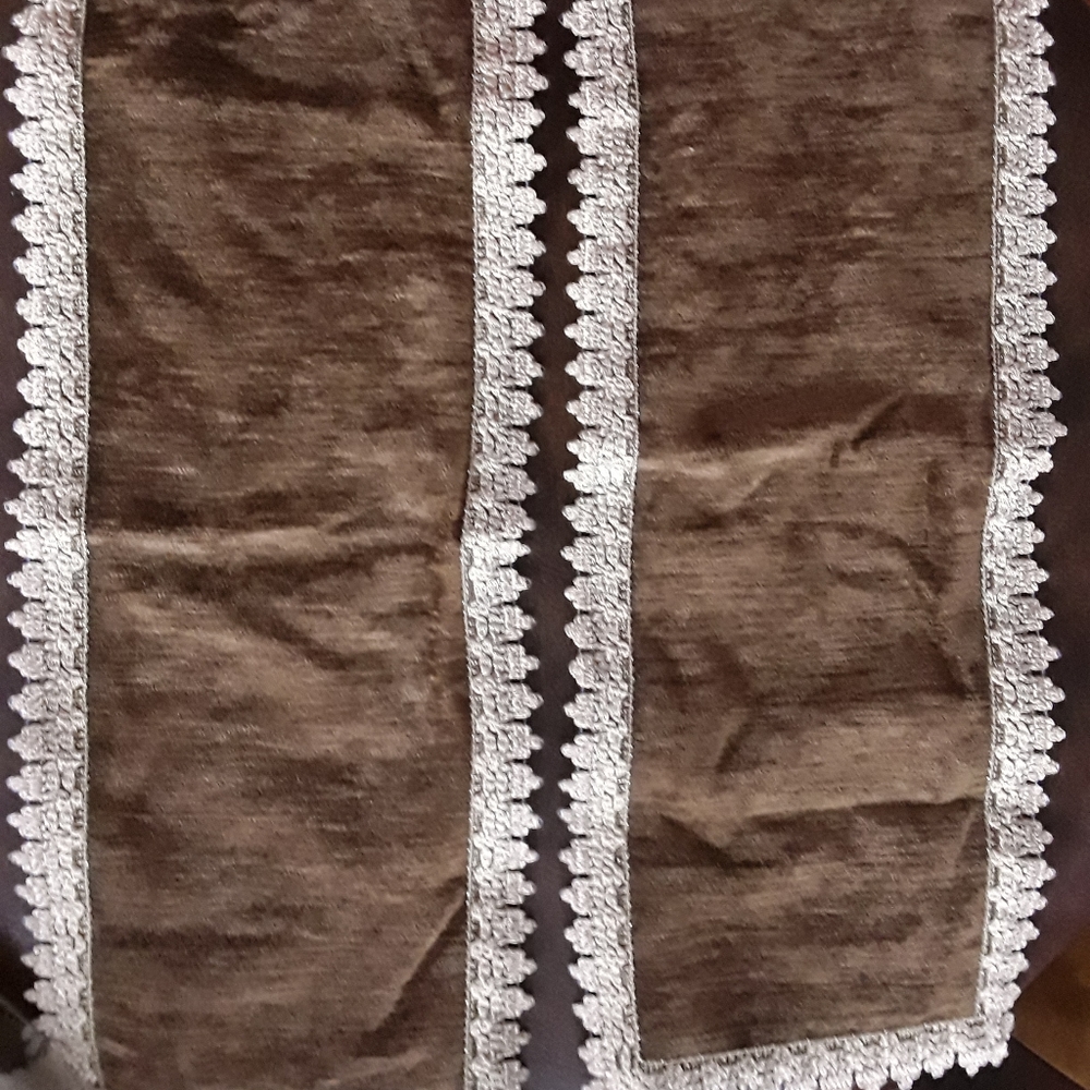 Table runners